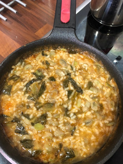 Una foto de Habas tiernas con arroz