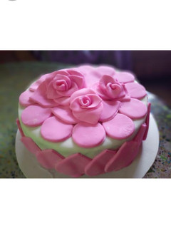A picture of Fondant cake.