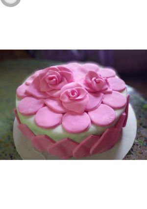 A picture of Fondant cake.