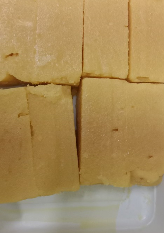 நெய் மைசூர்மைசூர்பா செய்முறை முக்கிய புகைப்படம்