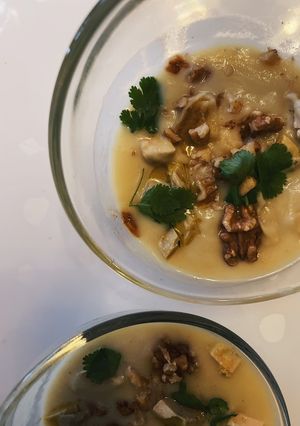 Une photo de Velouté Panais - Chou fleur & foie gras