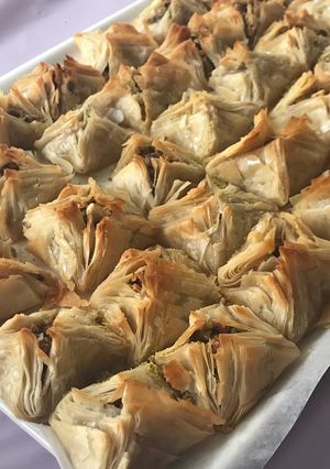 صورة لوصفة بقلاوة تاج الملك (البقجه) 😋