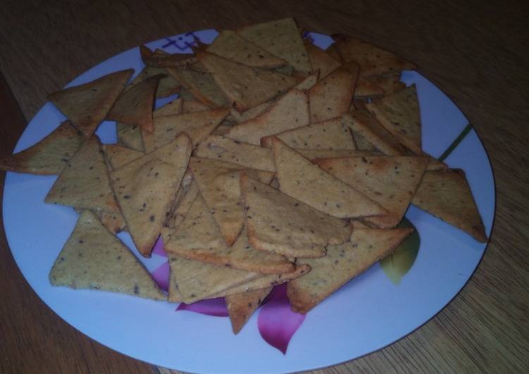 Nachos de harina de garbanzos