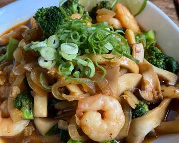 Unique Recipe Eringi  Mushroom Prawns  Broccoli in Sweet Oyster Sauce Delicious