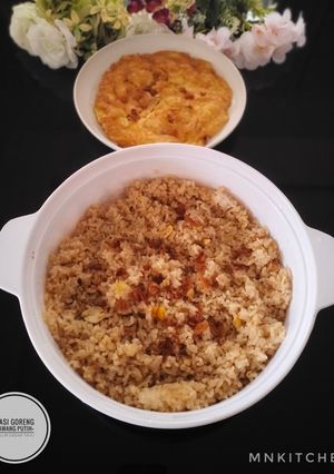 Foto resep Nasi Goreng Bawang Putih + Telur Dadar Tahu