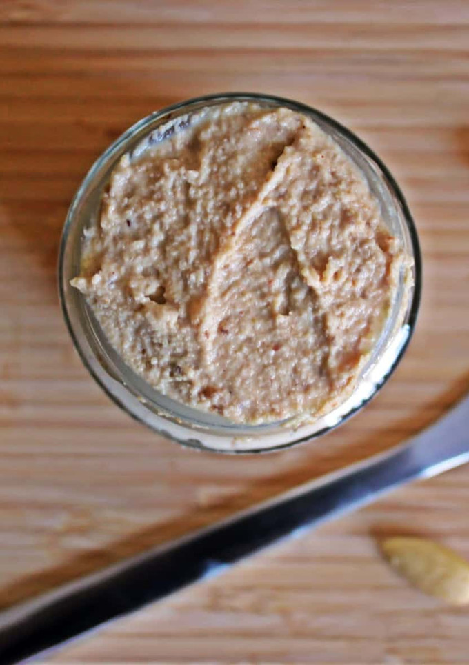 Una foto de Crema de almendras