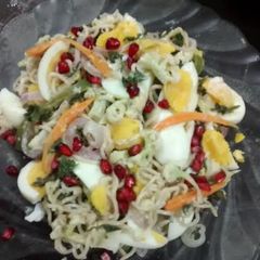 A picture of Easy egg and veg salad.