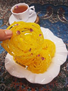 عکسی از دستور جَلبی (زولبیای فوری) Ramadan sweets😋