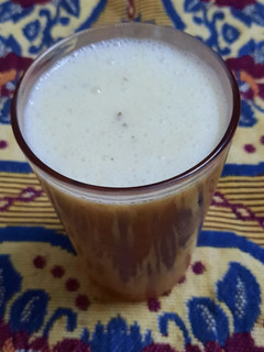 A picture of Banana dates shake.