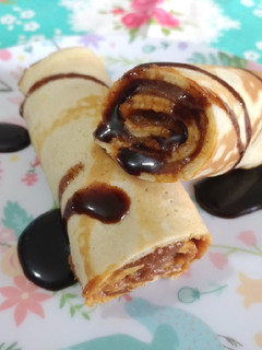 Una foto de Panqueques con dulce de leche