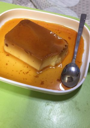 Hình của món Bánh flan caramel truyền thống.