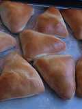 Esfirras fechadas de carne