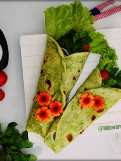 Foto resep Kebab Tortilla Bayam Anti Gagal