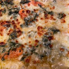 Potato with spinach and cheese A picture of Potato with spinach and cheese.