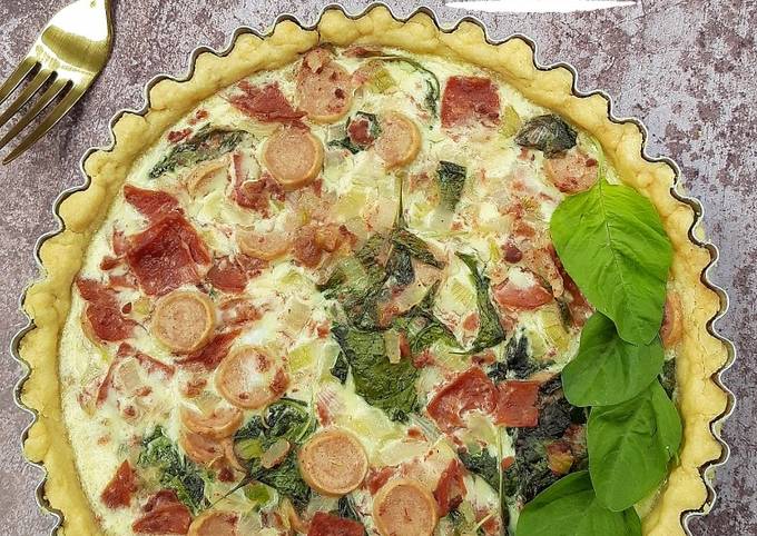 (1.51) Quiche Lorraine a la Café