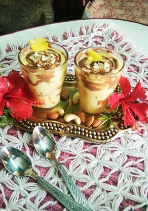 A picture of Mango yogurt Lassi.