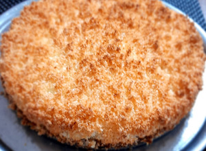 Una foto de Tarta de coco y dulce de leche 🥥