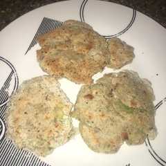 รูปของ Hamburguesas de pescado#RecetasparaSemanaSanta