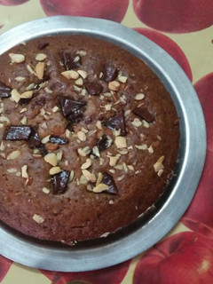 A picture of Dates Cake.