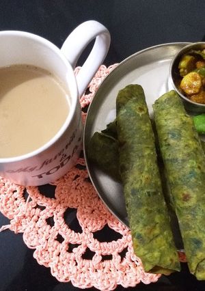 સુવા ની ભાજી ના થેપલા (Suva Bhaji Thepla Recipe In Gujarati) રેસીપી મુખ્ય ફોટો
