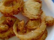 Una foto de aros de cebolla sin gluten