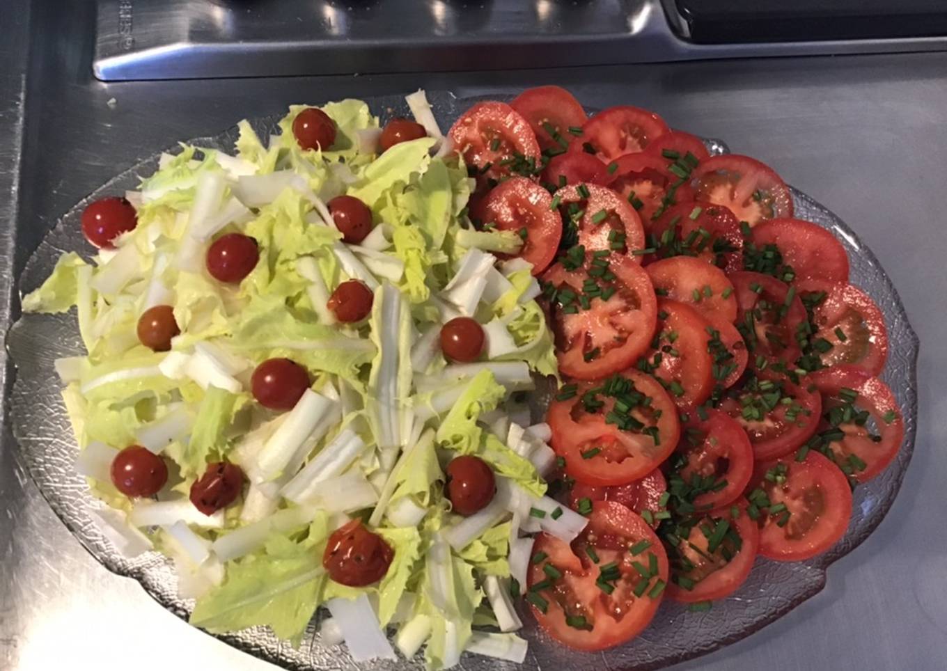 Step-by-Step Guide to Make Ultimate Salade de barbucine aux deux tomates et ciboulette