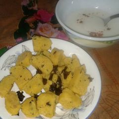 A picture of Khandavi.