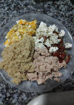 Una foto de Ensalada alta en proteínas