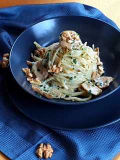 Foto di Linguine ai funghi porcini e noci