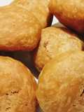 Khasta Kachori (Crispy Kachori Recipe)