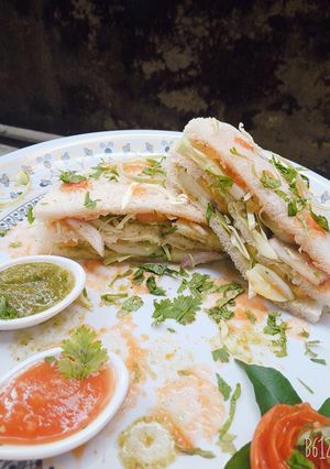 A picture of Veg sandwich.
