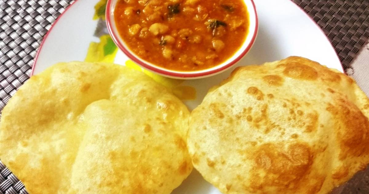 Instant Chhole Bhature Recipe by pooja chatterjee - Cookpad