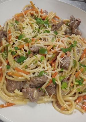 A picture of Korean beef noodles.