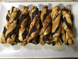 Ricitos de hojaldre con crema de chocolate