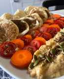 Pancakes salati con Hummus di ceci e verdure 🥞🍅🥕