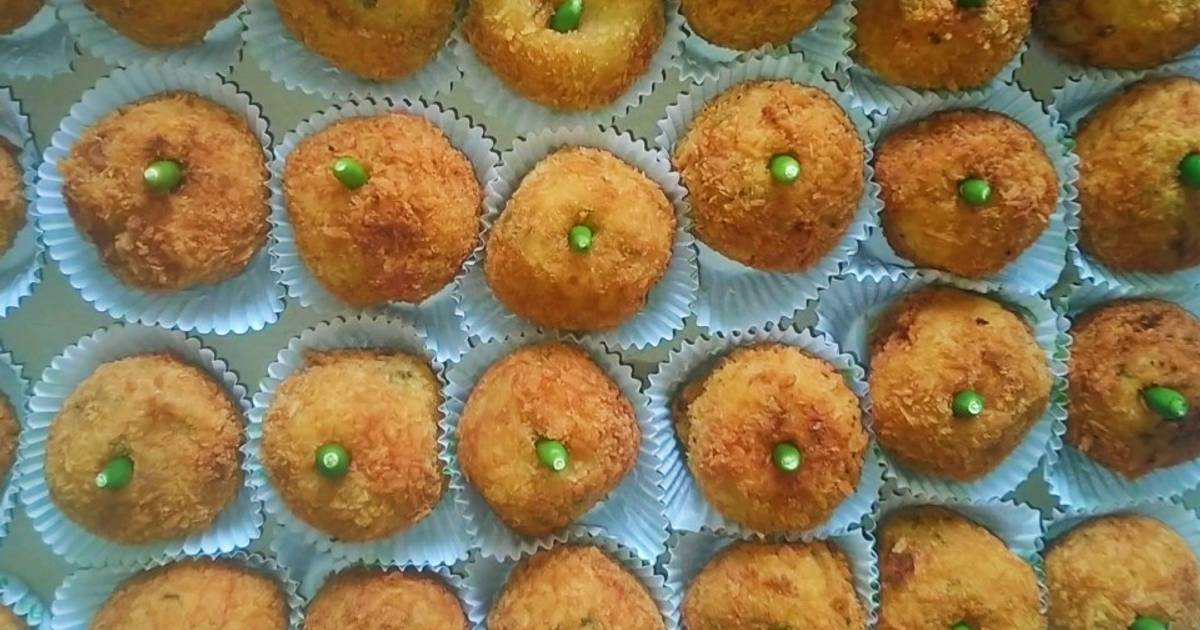 Resep Kroket Kentang Isi Telur Puyuh Oleh Dapur Ngepul Mama Anna Cookpad