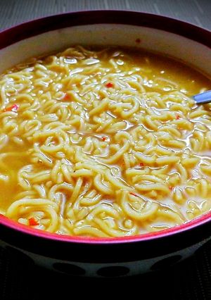 A picture of Soupy Maggi.