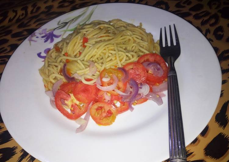 Steps to Prepare Homemade Non scotch bonnet spag with tomato salad