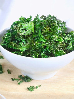 A picture of Healthy Kale Chips.