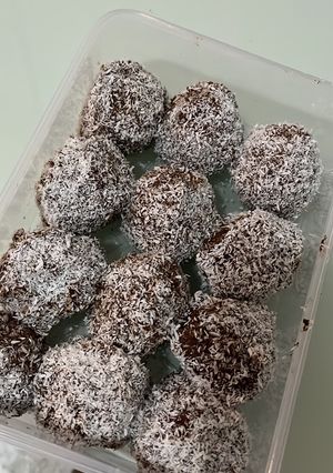 A picture of Cocoa Balls.