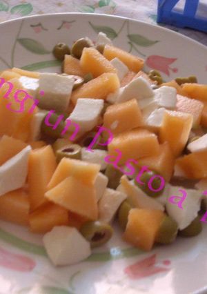 Foto di Insalata di melone e bufala