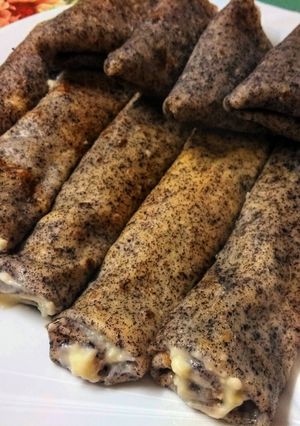 Mákos palacsinta vaníliás pudinggal recept fotója