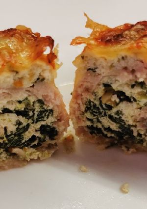 Spenótos-ricottás pulykarolád recept fotója
