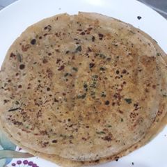 Methi masala paratha A picture of Methi masala paratha.