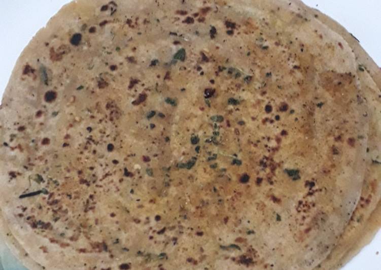 How to Prepare Super Quick Homemade Methi masala paratha