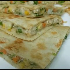 A picture of Breakfast quesadilla||Stuffed Tortilla||Tortilla egg and cheese.