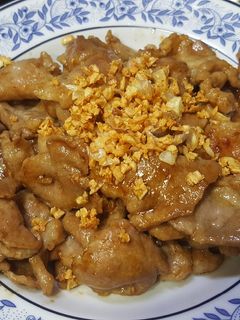 รูปของ หมูกระเทียม