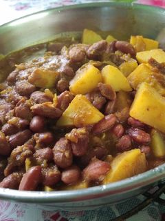 A picture of Rajma Masala.