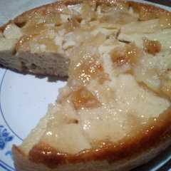 Una foto de Torta invertida de pera