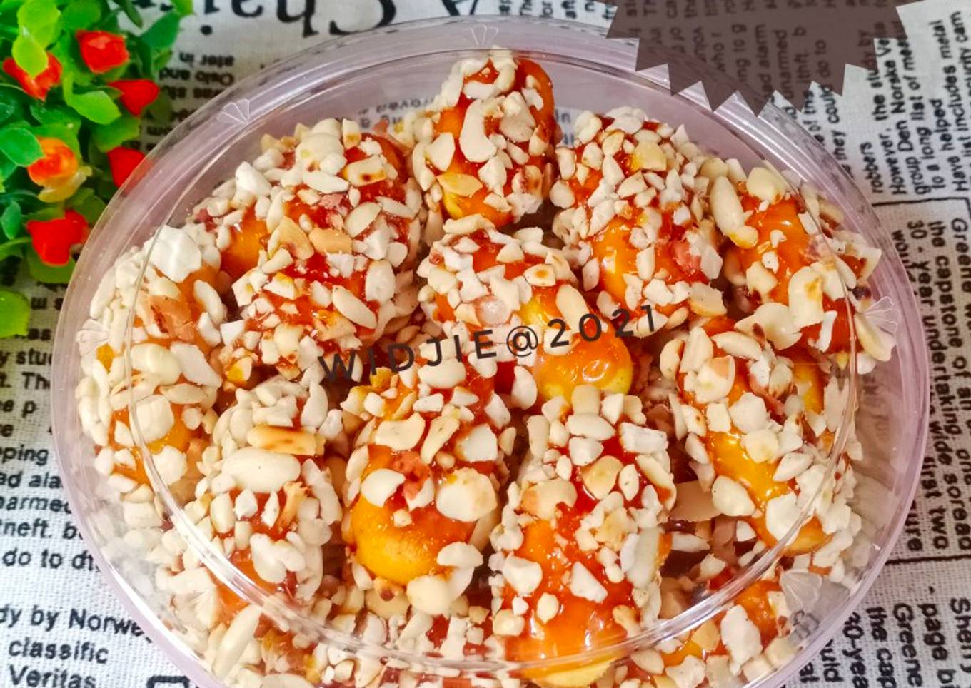 Kue Kering Karamel Kacang
